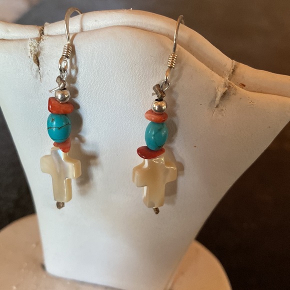 Santa Domingo mother of pearl cross, turquoise nugget, coral earrings - Picture 2 of 5
